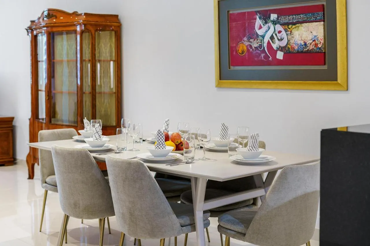 Apartman Homey 2Br Damac Maison Cour Jardin, Business Bay Dubaj Egyesült Arab Emírségek
