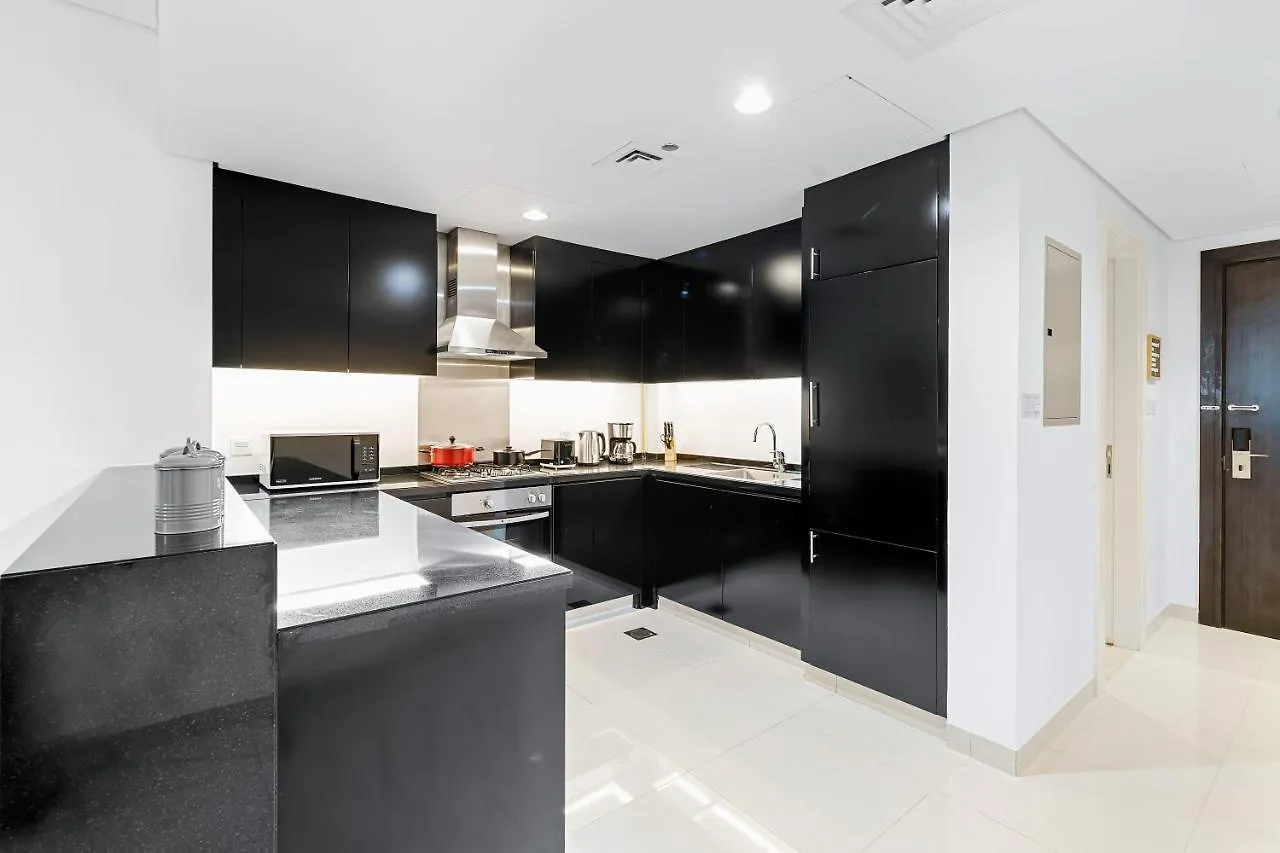 Homey 2Br Damac Maison Cour Jardin, Business Bay Dubaj 0*,  Egyesült Arab Emírségek